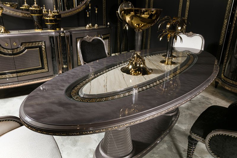 Versace Serisi — Yemek masası detayı
